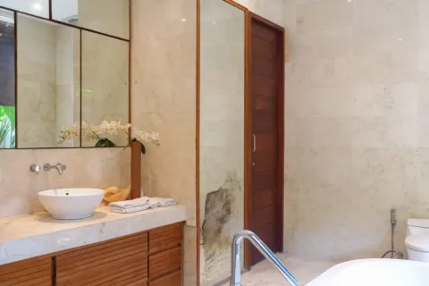 459m2 Villa in Seminyak, Badung, Bali (10642) 26