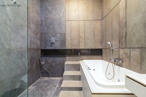 800m2 Villa in Denpasar, Bali (10641) 24