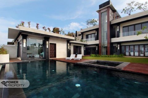 4 bedrooms Villa in Jimbaran, Badung, Bali (13967)