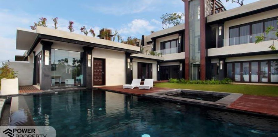 4 bedrooms Villa in Jimbaran, Badung, Bali (13967)