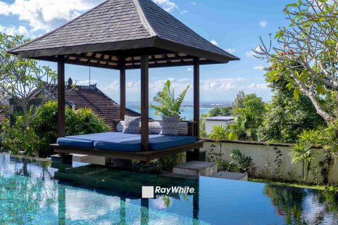Вилла с 4 спальнями в Джимбаран, Бадунг, (9652) 18