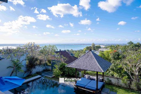 Вилла с 4 спальнями в Джимбаран, Бадунг, (9652) 15