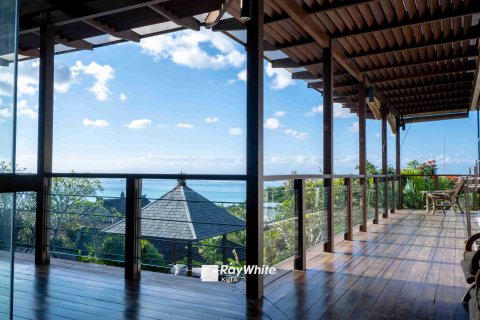 Вилла с 4 спальнями в Джимбаран, Бадунг, (9652) 21