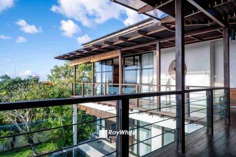 Вилла с 4 спальнями в Джимбаран, Бадунг, (9652) 25