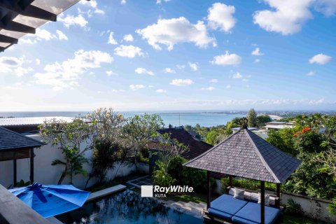 Вилла с 4 спальнями в Джимбаран, Бадунг, (9652) 24