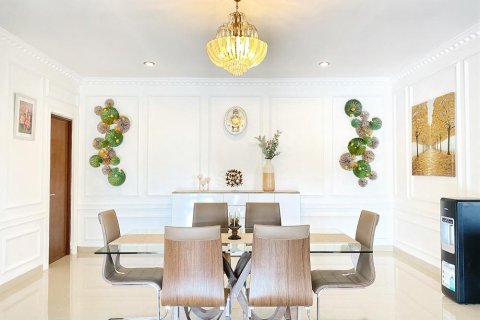 6 bedrooms Villa in Pecatu, Badung,  (9653) 20