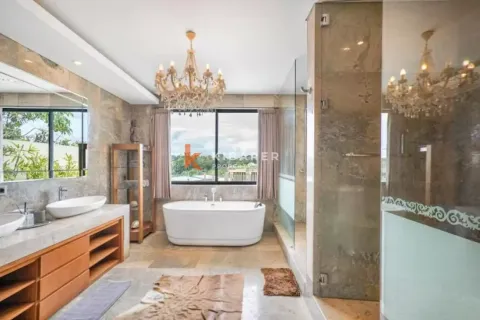 4 bedrooms Villa in Tumbak Bayuh, Mengwi, Badung, Bali (13740) 10