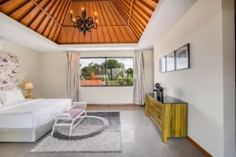 4 bedrooms Villa in Tumbak Bayuh, Mengwi, Badung, Bali (13740) 19