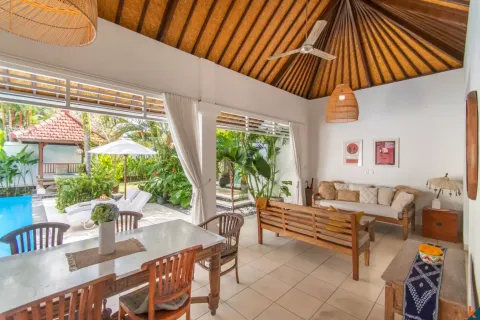 4 bedrooms Villa in Tibubeneng, Badung, Bali (13745) 5