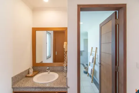 4 bedrooms Villa in Tibubeneng, Badung, Bali (13745) 24