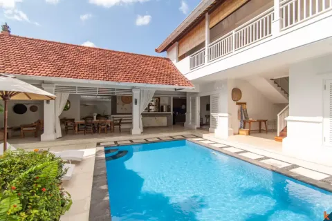 4 bedrooms Villa in Tibubeneng, Badung, Bali (13745) 9