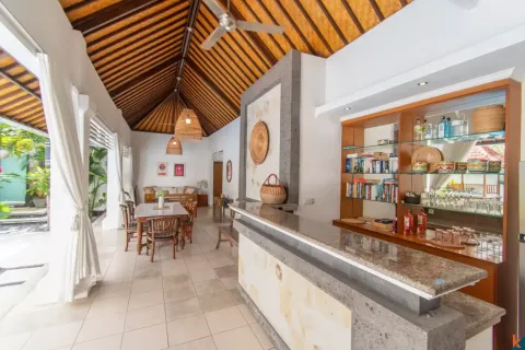 4 bedrooms Villa in Tibubeneng, Badung, Bali (13745) 6