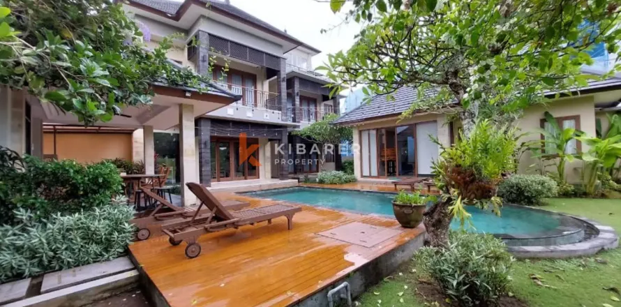 4 bedrooms Villa in Pecatu, Badung, Bali (13739)