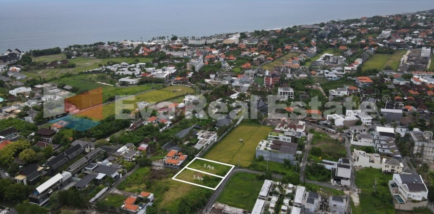 1000m2 Land in Tibubeneng, Badung, Bali (2395)