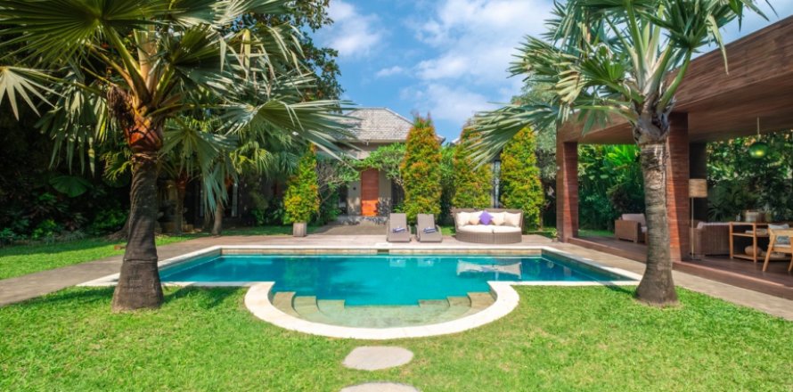 5 bedrooms Villa in Canggu, Badung,  (1920)