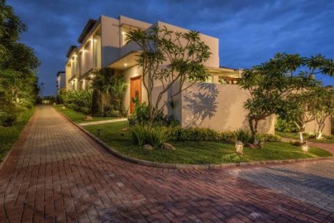 Вилла с 65 спальнями в Нуса Дуа, Бадунг,  (9796) 2