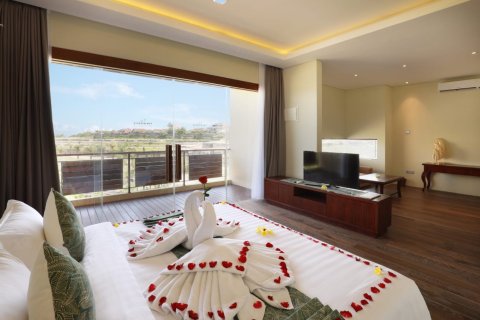 Вилла с 65 спальнями в Нуса Дуа, Бадунг,  (9796) 9