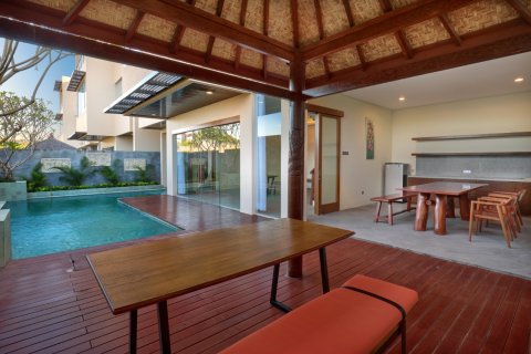 Вилла с 65 спальнями в Нуса Дуа, Бадунг,  (9796) 30