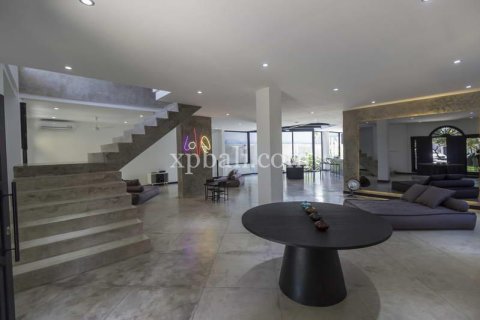 Вилла с 3 спальнями в Керобокан, Бадунг, (9847) 2