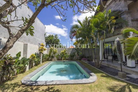 Вилла с 3 спальнями в Керобокан, Бадунг, (9847) 12