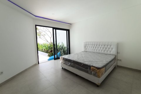 Вилла с 3 спальнями в Чангу, Бадунг,  (3997) 8