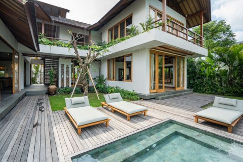 5 bedrooms House in Pererenan, Mengwi, Badung, Bali (4595)
