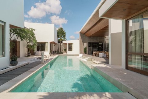 6 bedrooms Villa in Canggu, Badung, Bali (4486) 2