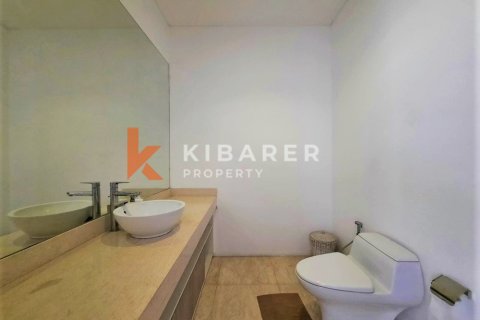 4 bedrooms Villa in Tibubeneng, Badung, Bali (12546) 18