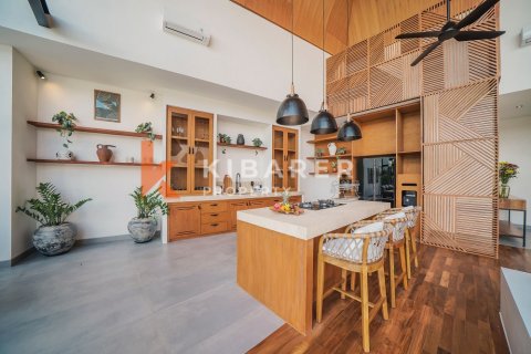 Вилла с 4 спальнями в Цемаги, Менгви, Бадунг, Бали (12548) 5