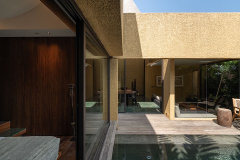 3 bedrooms House in Kerobokan, Badung, Bali (15605) 10