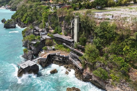Land in Pecatu, Badung, Bali (15602) 6