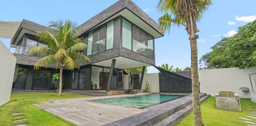 3 bedrooms Villa in Cemagi, Mengwi, Badung, Bali (15604)