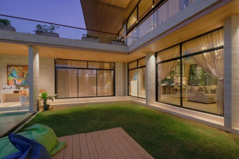 Вилла с 4 спальнями в Южный Денпасар, Денпасар,  (9447) 1