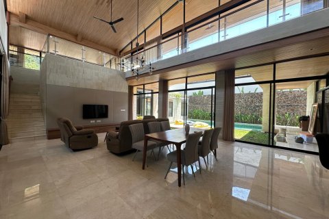 Вилла с 4 спальнями в Южный Денпасар, Денпасар,  (9447) 27