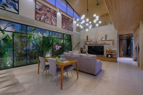 Вилла с 4 спальнями в Южный Денпасар, Денпасар,  (9447) 5