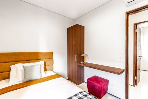 Дом с 3 спальнями в Джимбаран, Бадунг,  (9444) 9