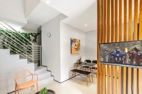 Дом с 3 спальнями в Джимбаран, Бадунг,  (9444) 3