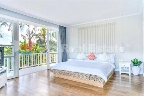 4 bedrooms Villa in Tibubeneng, Badung, Bali (2544) 5