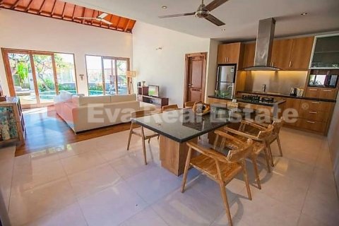 3 bedrooms Villa in Tibubeneng, Badung, Bali (2540) 4