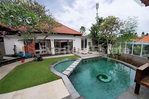 3 bedrooms Villa in Tibubeneng, Badung, Bali (2540) 15