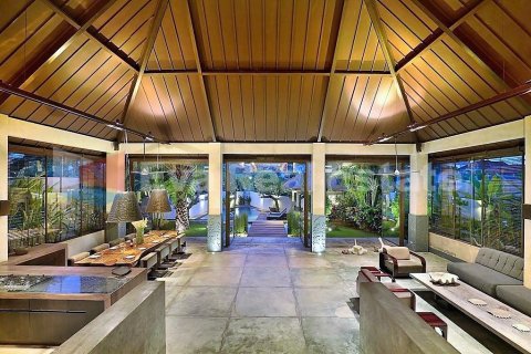 4 bedrooms Villa in Kerobokan, Badung, Bali (2541) 8