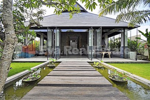 4 bedrooms Villa in Kerobokan, Badung, Bali (2541) 2