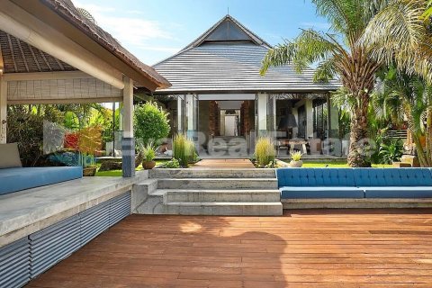 4 bedrooms Villa in Kerobokan, Badung, Bali (2541) 23