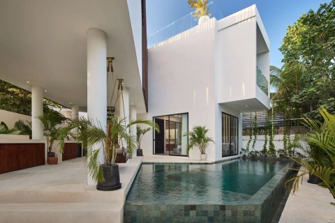 5 bedrooms Villa in Mengwi, Badung, Bali (17193)