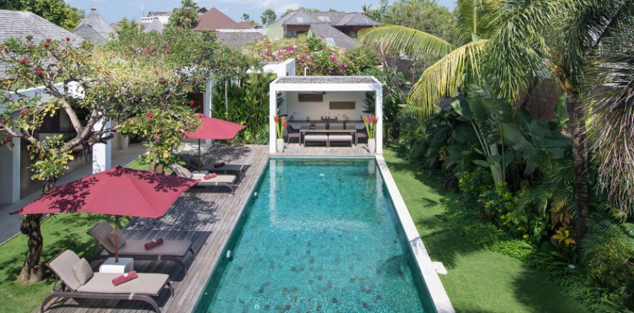 4 bedrooms Villa in Seminyak, Badung, Bali (1285)
