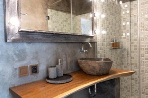 Отель, гостиница с 8 спальнями в Кута, Бадунг,  (9373) 9