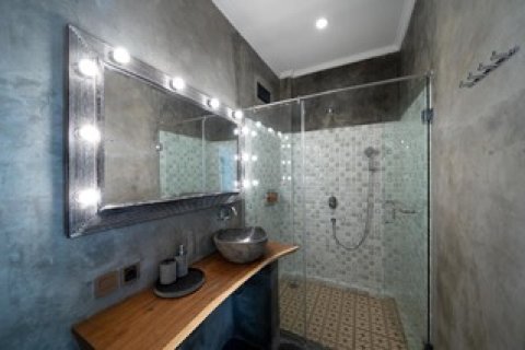 Отель, гостиница с 8 спальнями в Кута, Бадунг,  (9373) 7