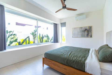 Вилла с 4 спальнями в Цемаги, Менгви, Бадунг,  (9449) 5