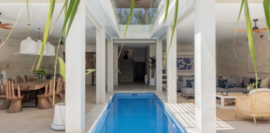 6 bedrooms Villa in Denpasar, Bali (4435)
