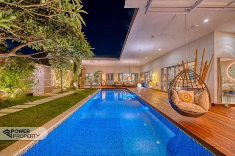 Вилла с 12 спальнями в Семиньяк, Бадунг,  (9266) 8